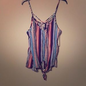 🌻Lovely Bubbly Spaghetti Strap Blouse